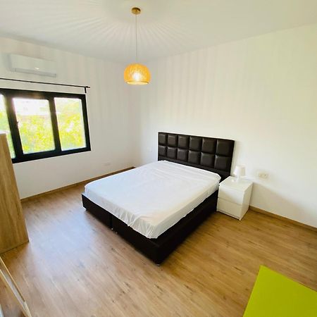 Papadavid Apartments Пафос Экстерьер фото