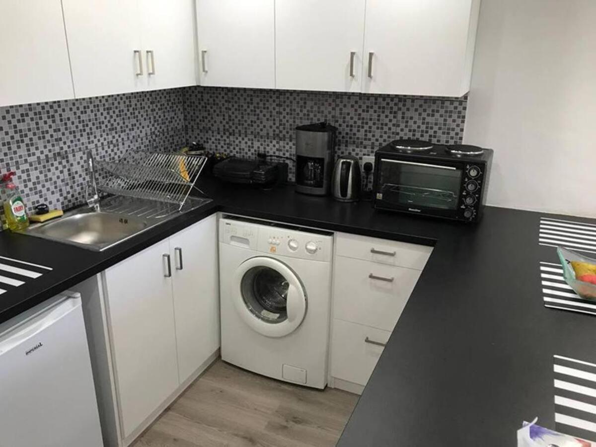 Papadavid Apartments Пафос Экстерьер фото