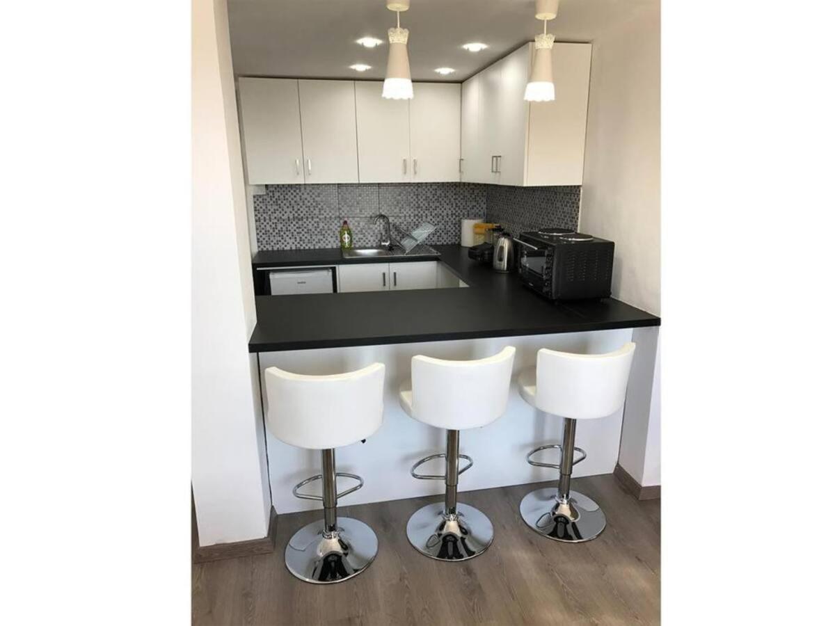 Papadavid Apartments Пафос Экстерьер фото