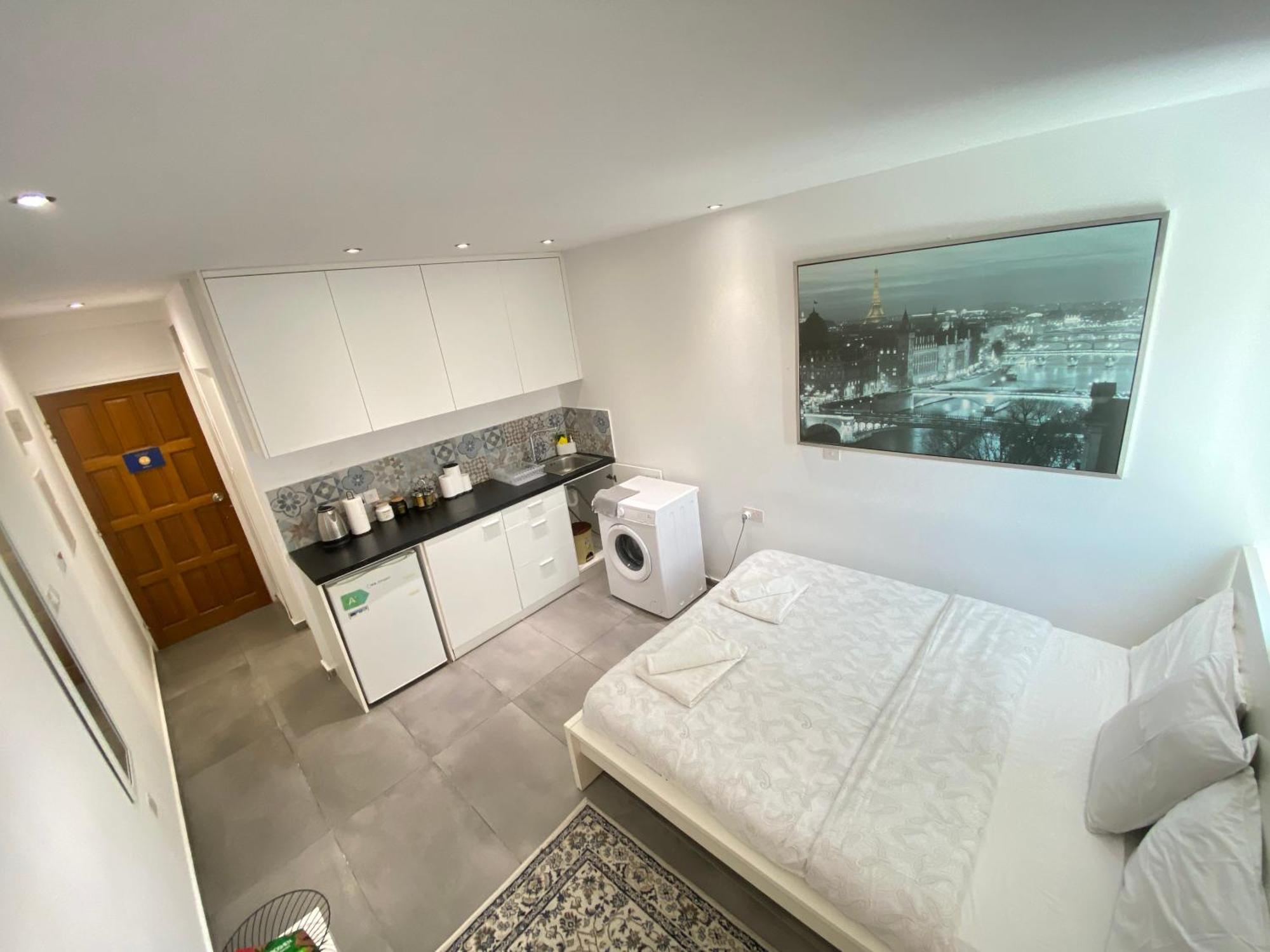 Papadavid Apartments Пафос Экстерьер фото