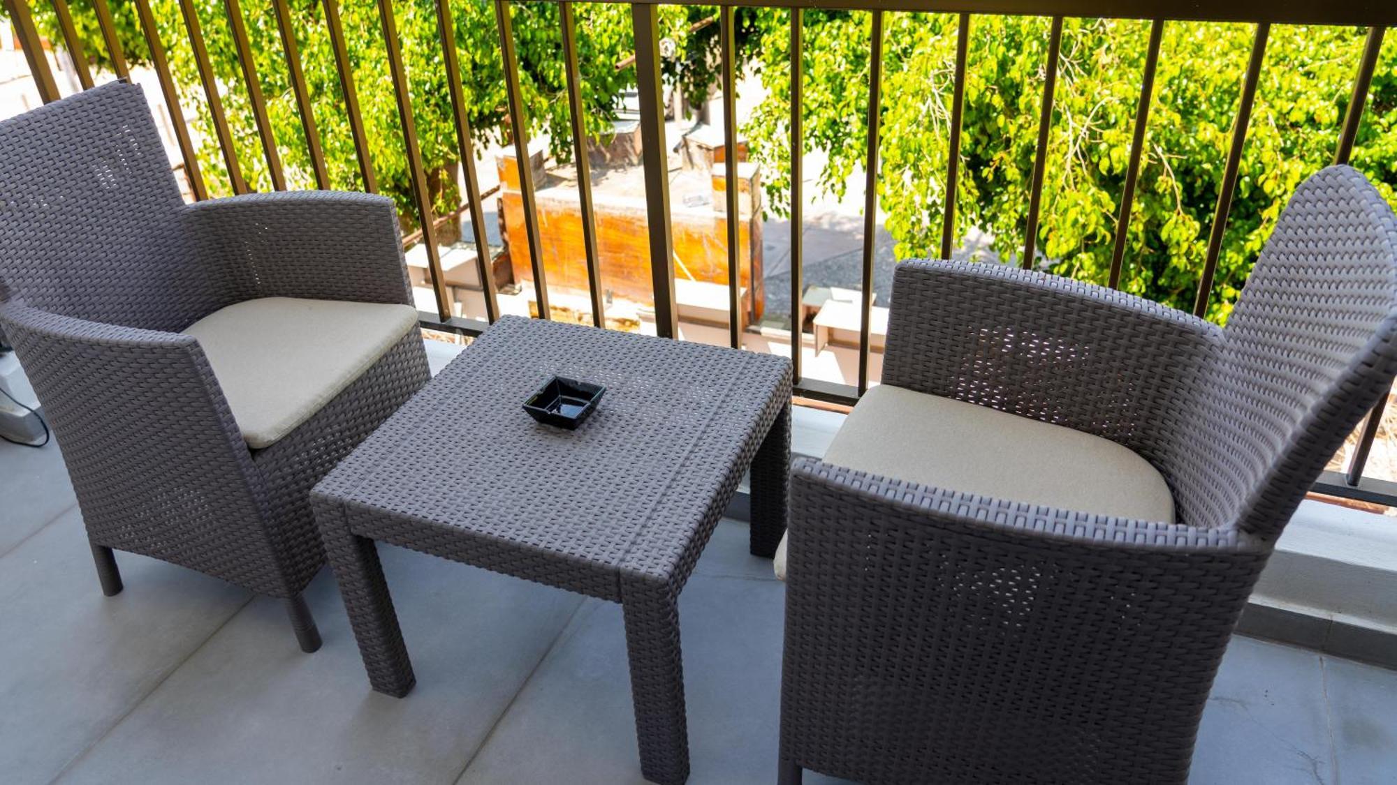 Papadavid Apartments Пафос Экстерьер фото