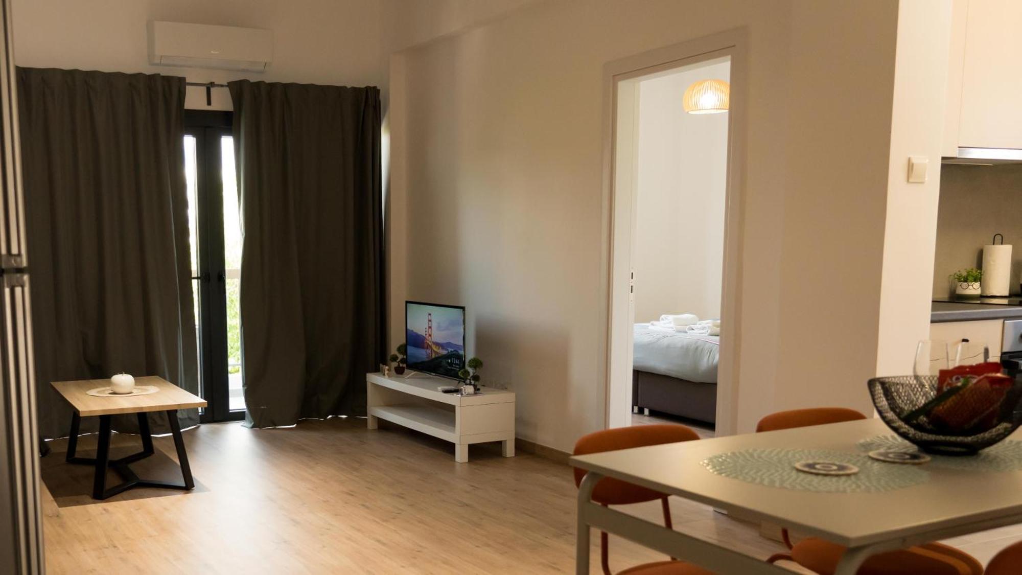 Papadavid Apartments Пафос Экстерьер фото